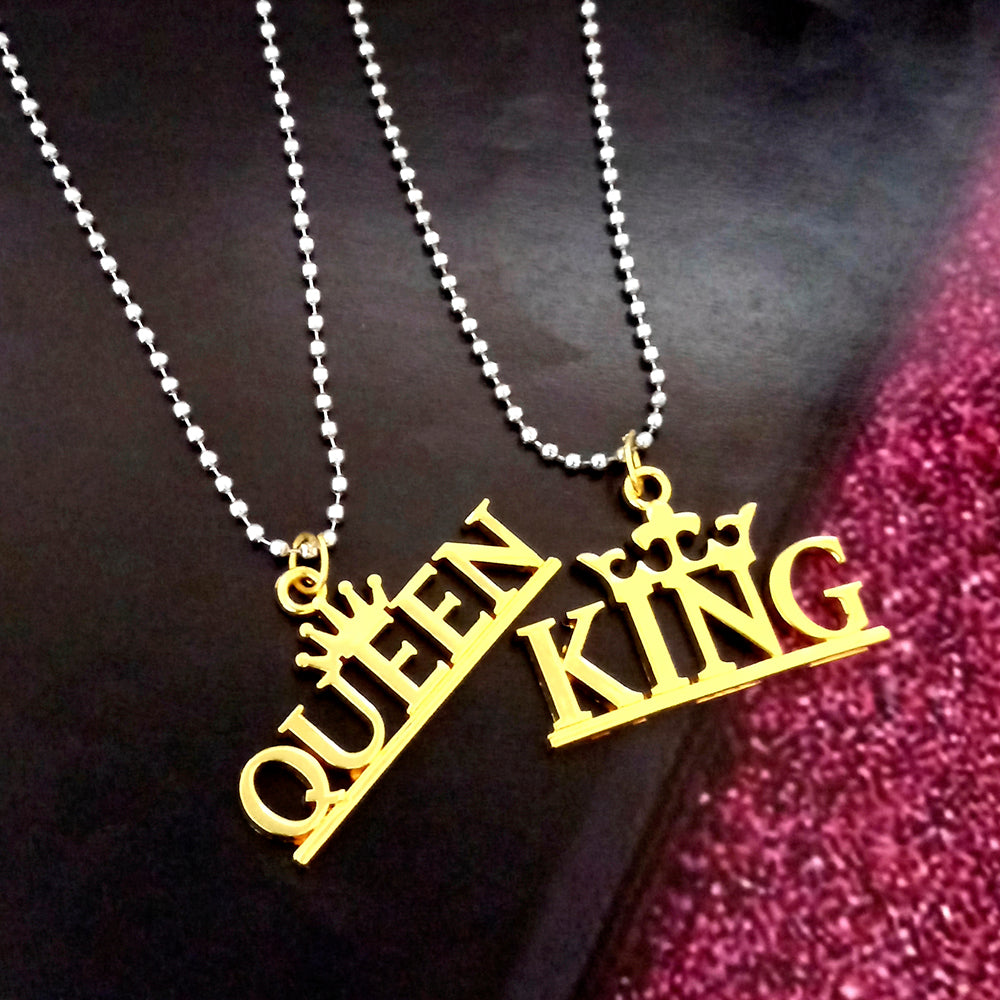 The99Jewel Couple Chain Pendant King & Queen Design