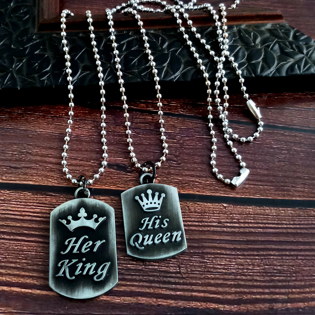 The99Jewel Wooden Style  "Her King And His Queen " Pendant Couple Jewellery Combo