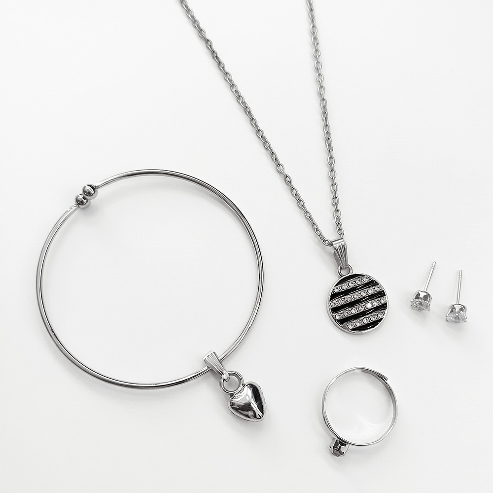The99Jewel Silver Plated Chain Pendant Earrings Rings And Bracelet Jewellery Combo Set