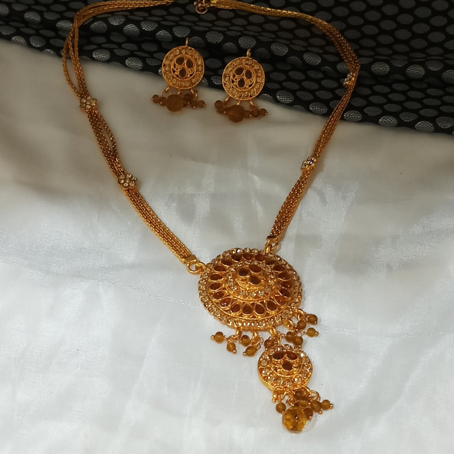 The99Jewel Gold Plated Brown Austrian Stone Necklace Set