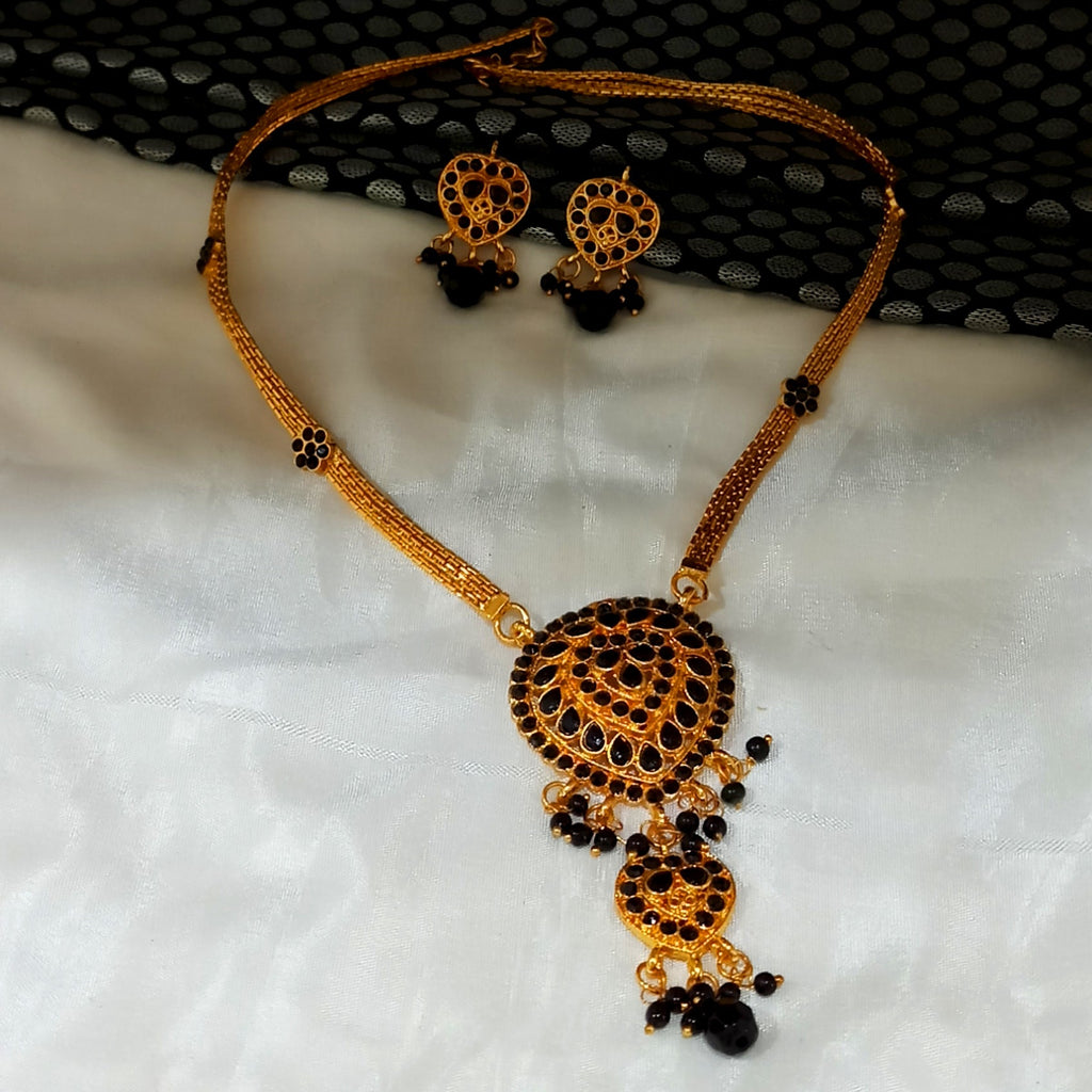 The99Jewel Gold Plated Black Austrian Stone Necklace Set