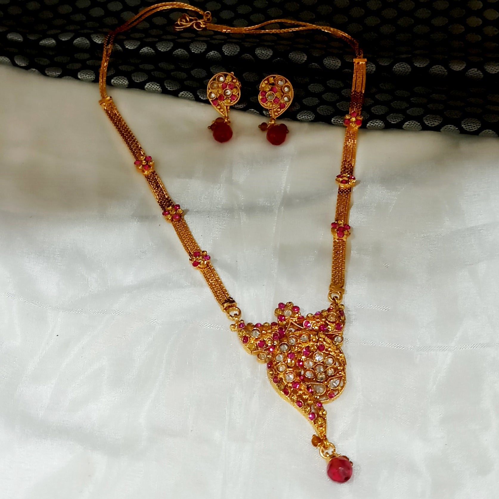 The99Jewel Gold Plated Pink Austrian Stone Necklace Set