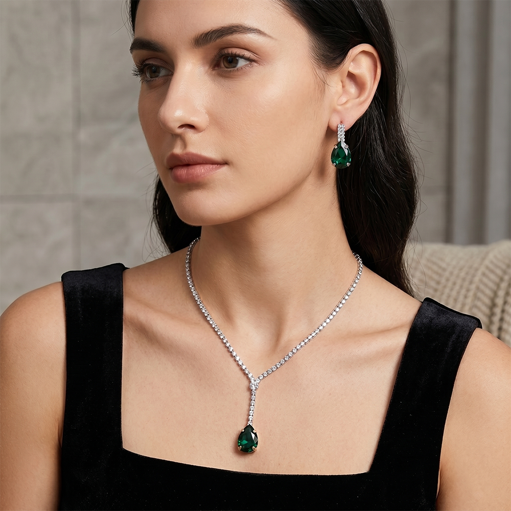 The99Jewel Elegant Silver Plated Crystal Stone & Austrian Stone Necklace Set