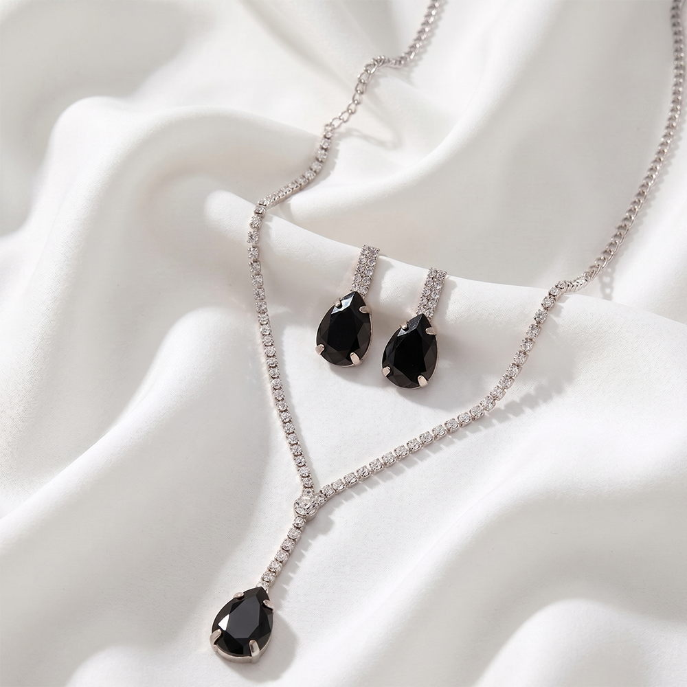 The99Jewel Elegant Silver Plated Crystal Stone & Austrian Stone Necklace Set 