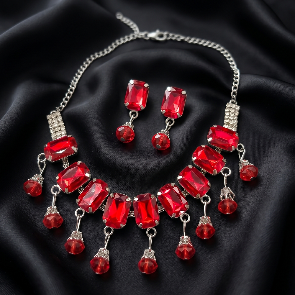 The99Jewel Elegant Rose Gold Plated Crystal Stone & Austrian Stone Necklace Set 