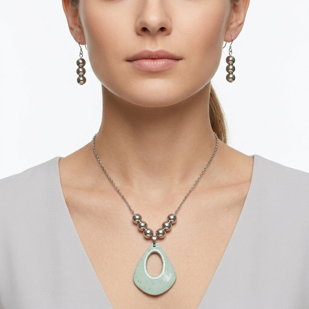 The99Jewel Elegant Pendant Necklace Set with Beaded Detailing & Drop Earrings