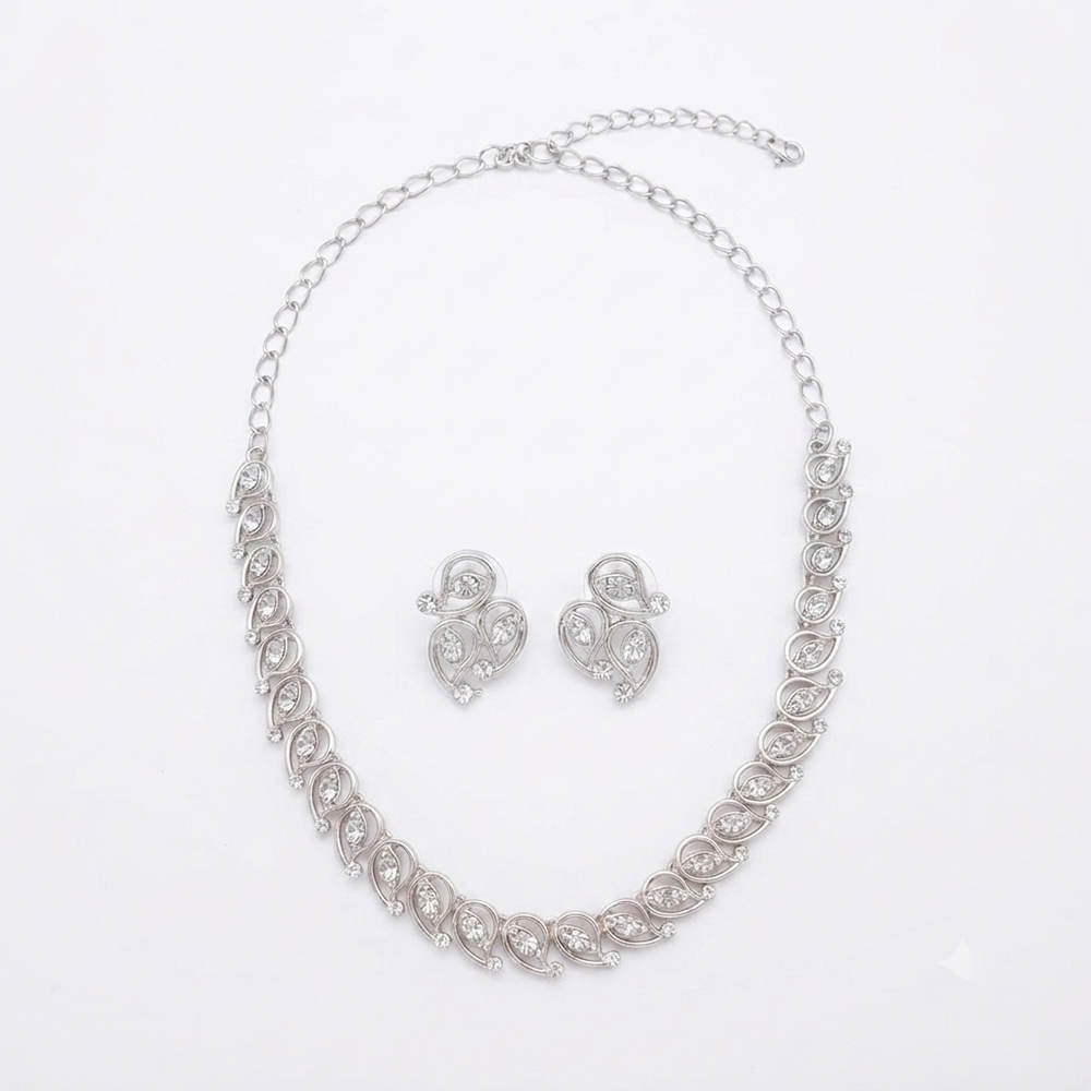 The99Jewel Festive Austrian Stone Statement Jewellery Set