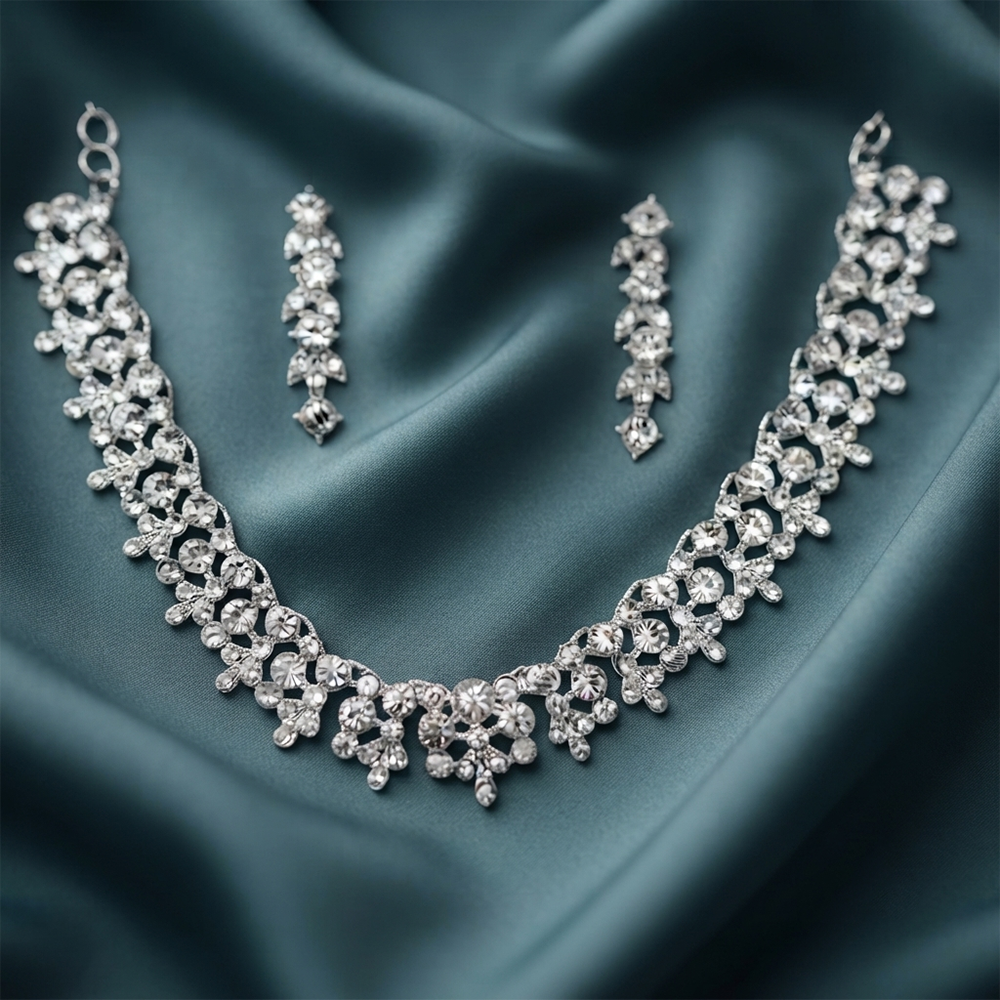 The99Jewel Luxe Austrian Necklace Set with Earrings
