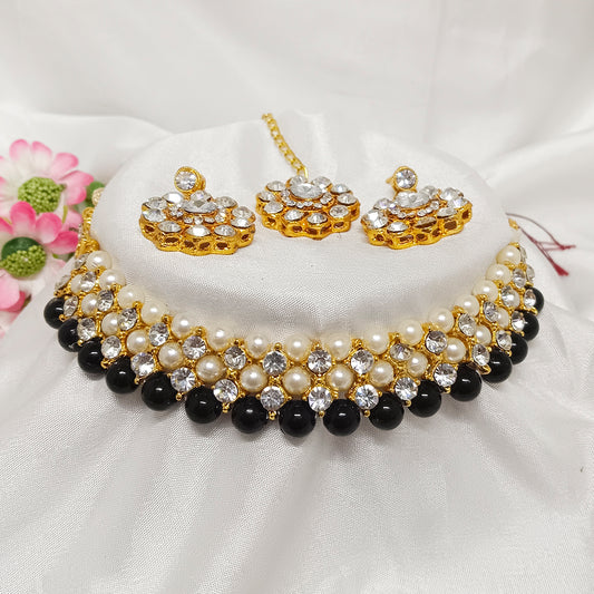 Eyecatching Gold Plated Choker Necklace Set