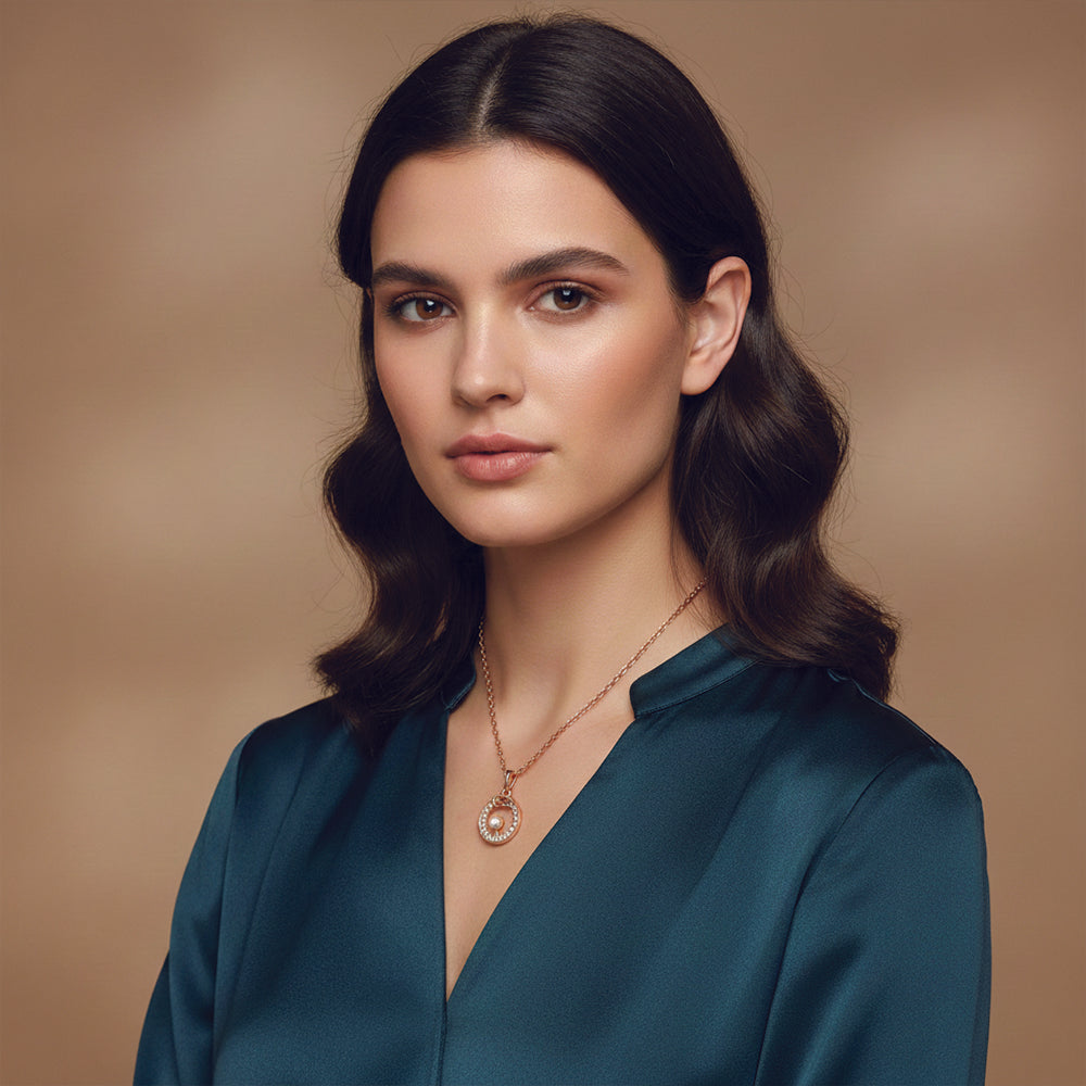 The99Jewel  Graceful Unique Circle Chain Pendent for casual wear