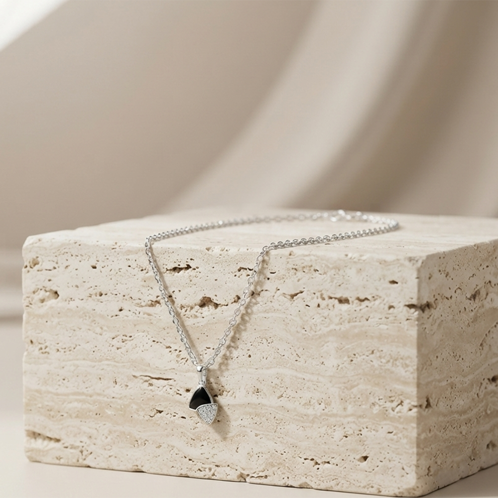The99Jewel Fashion Silver Plated Austrian Stone Chain Pendant