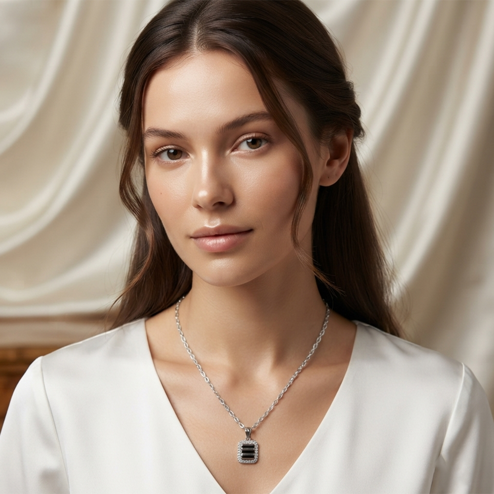 The99Jewel Fashion Silver Plated Austrian Stone Chain Pendant