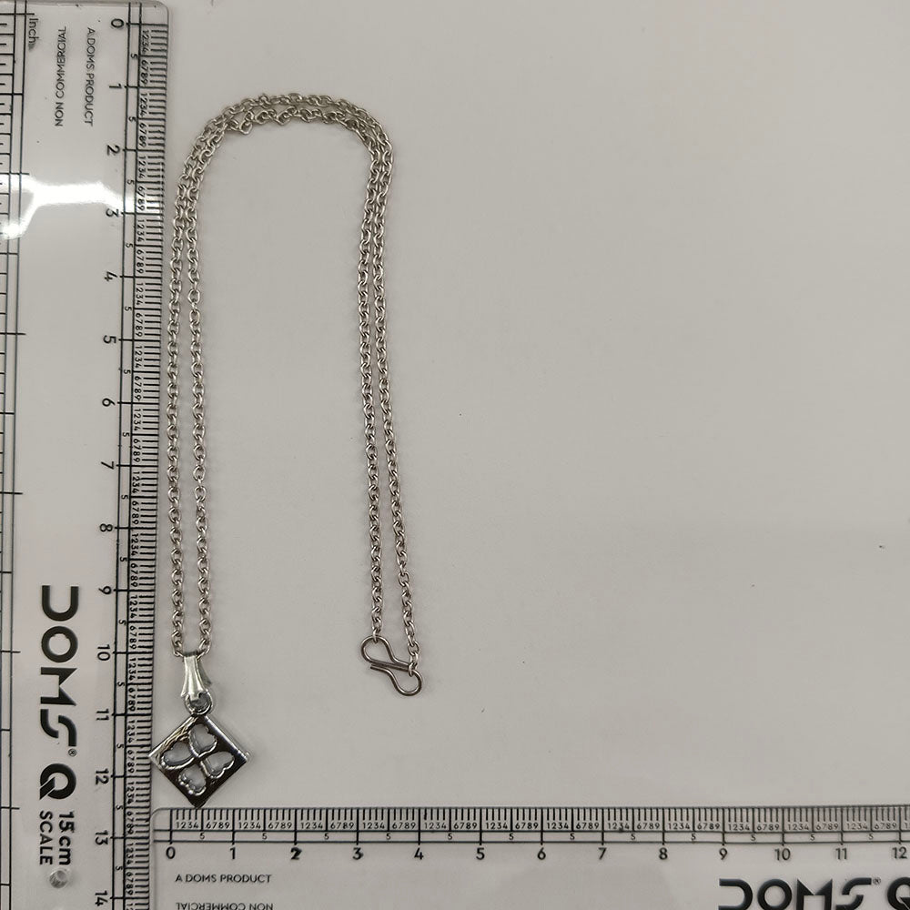 The99Jewel Casual Silver Plated Leaf Clover Shape Pendant Chain for Women