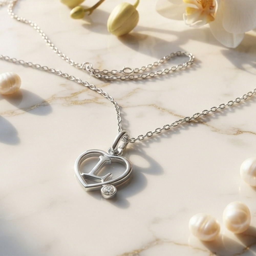 The99Jewel Letter L Initial Chain Pendant with Heart for Men & Women