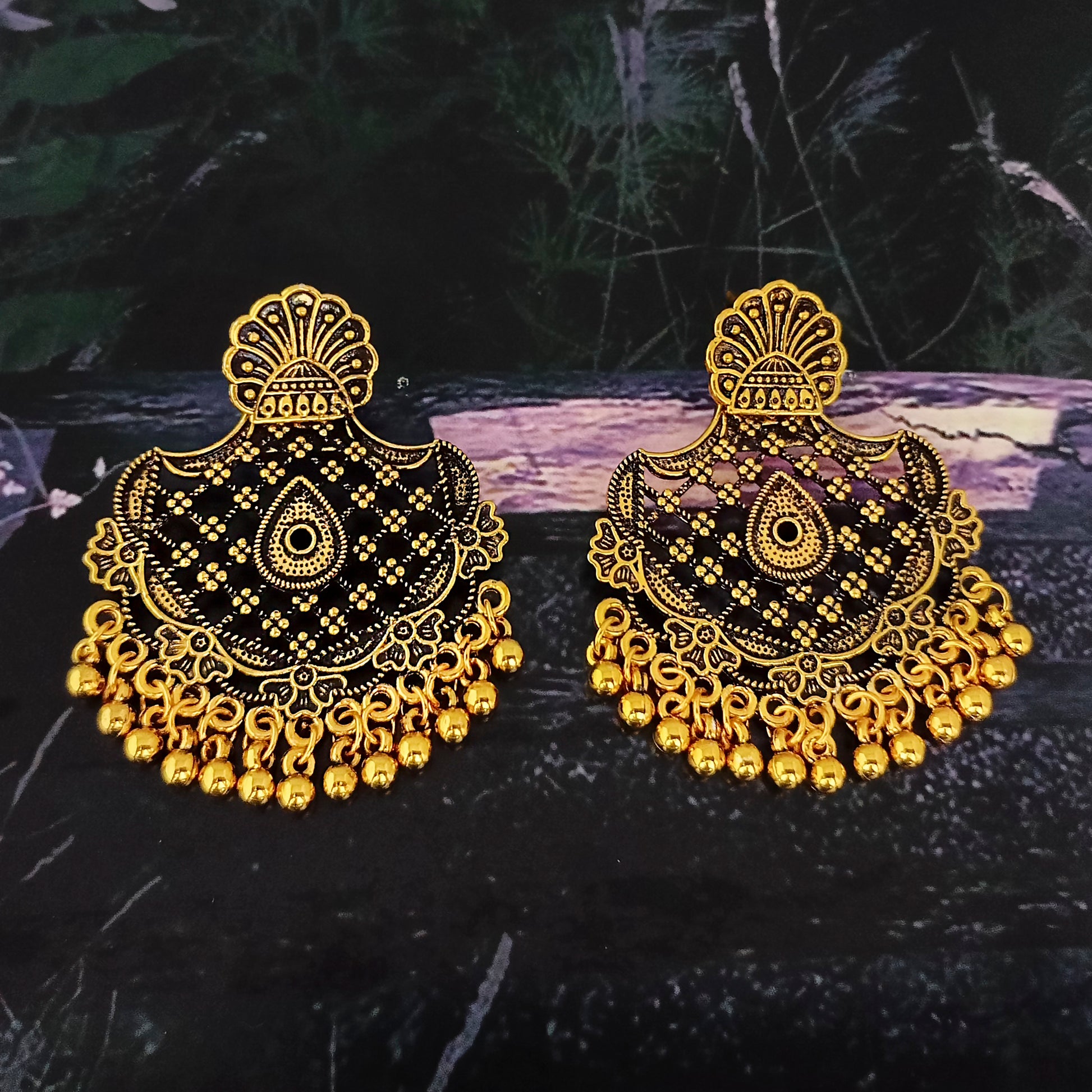 The99Jewel Ethnic Floral Carved Chandbali Earrings