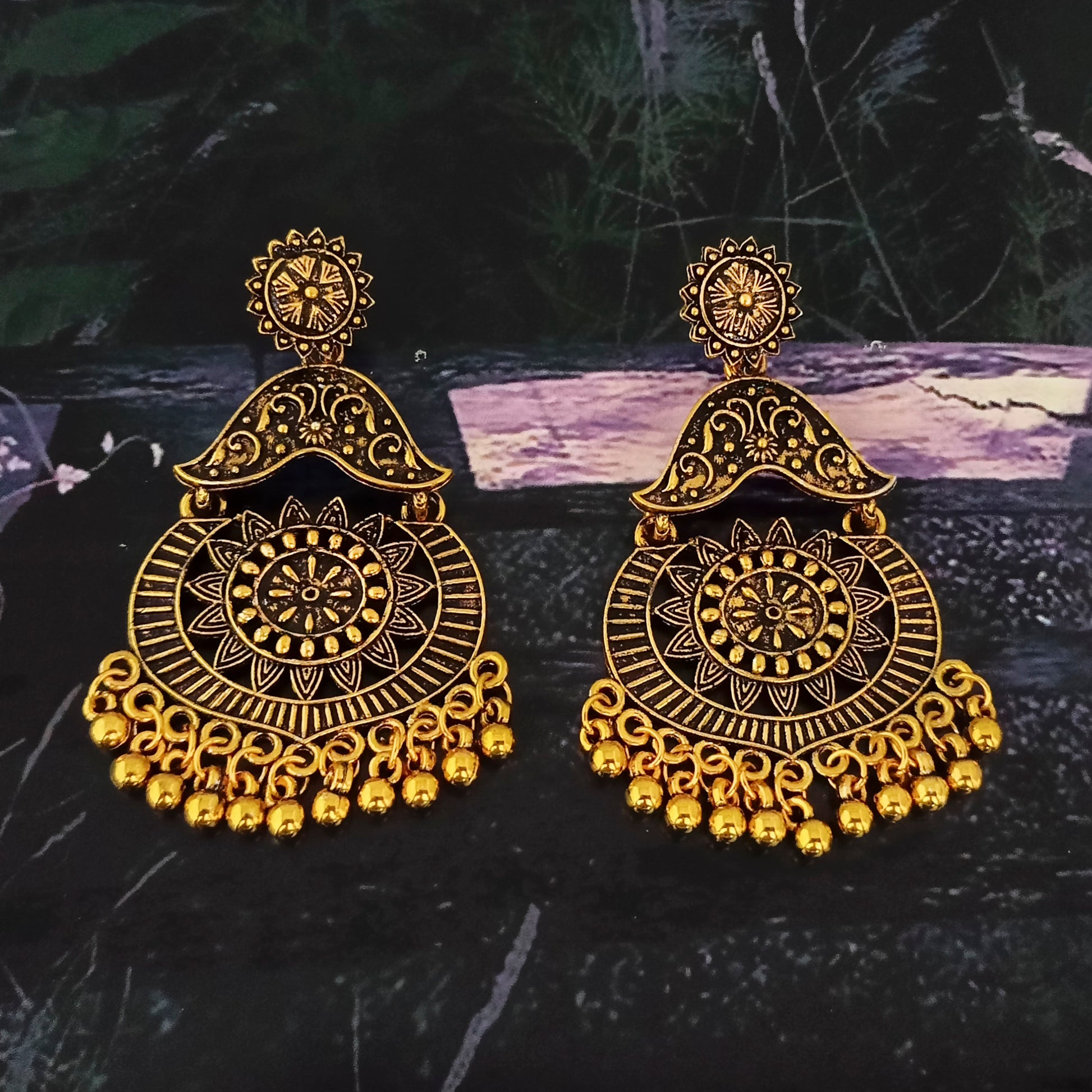 The99Jewel Ethnic Floral Carved Chandbali Earrings