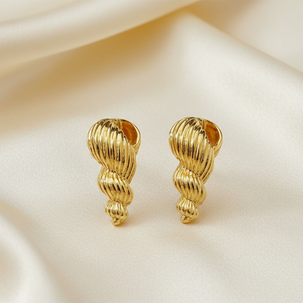 The99Jewel Shell Style Anti Tarnish Earrings