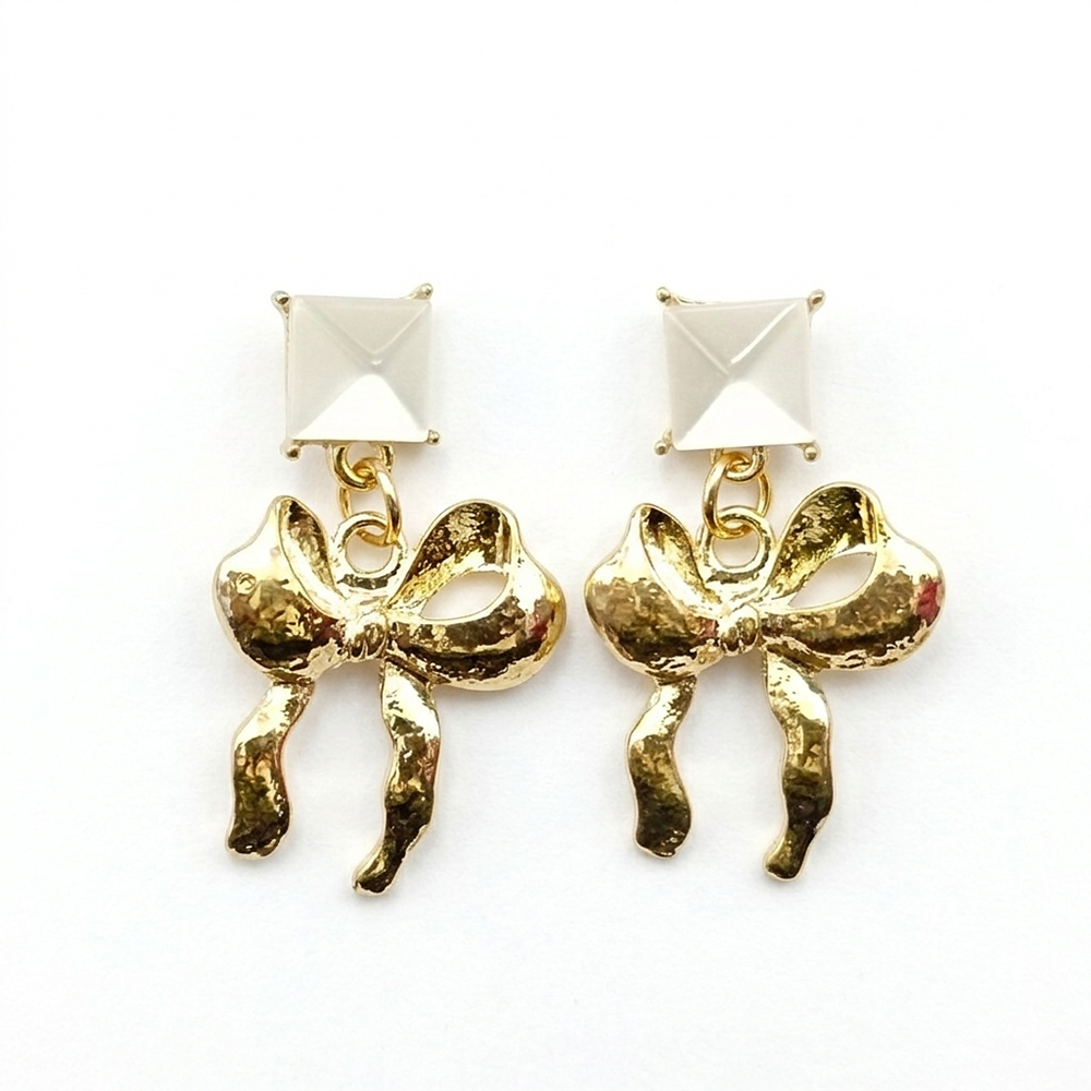 The99Jewel Unique Bow Knot Anti Tarnish Earrings