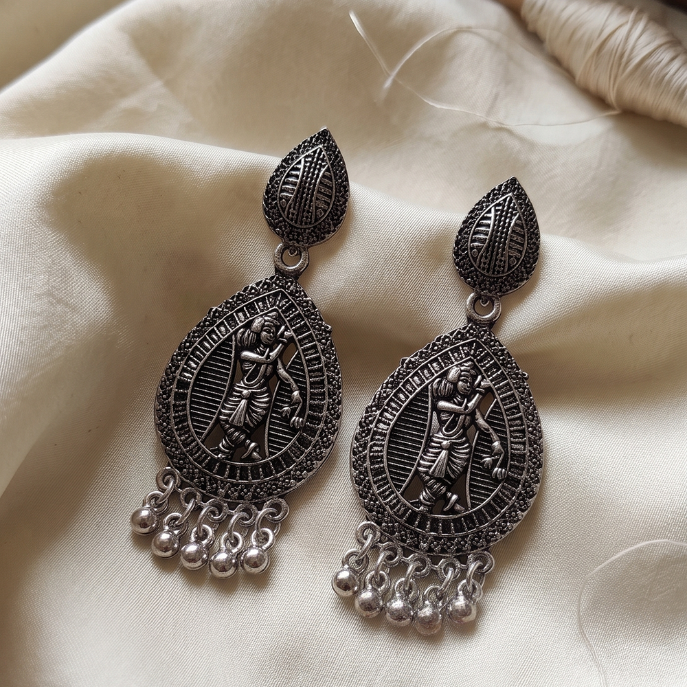 The99Jewel Oxidised Plated Tempel Pearl Dangler Earrings
