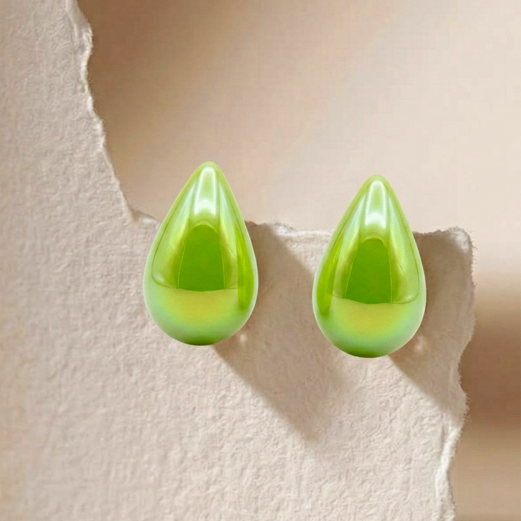 The99Jewel Glossy Teardrop Stud Earrings for Women