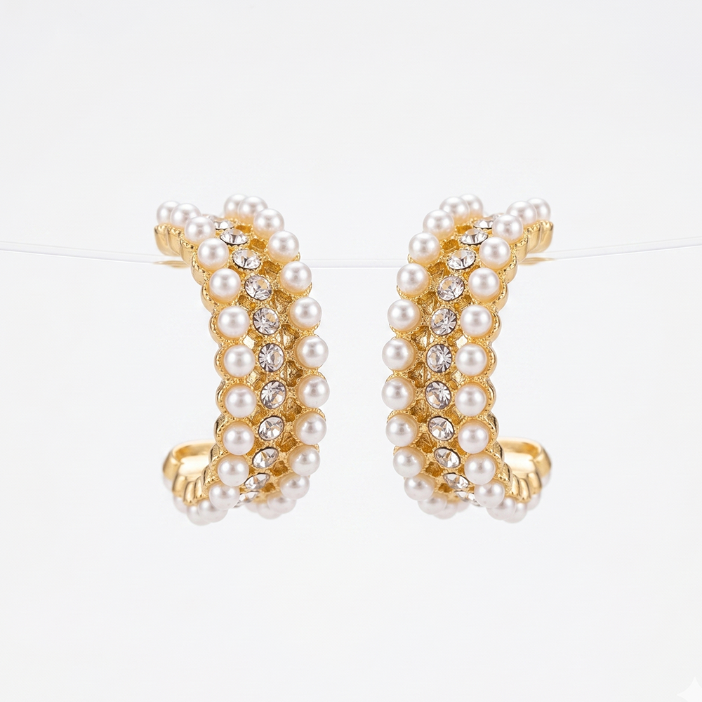 The99Jewel  Classy Gold-Toned Pearl Stud Earrings for Women