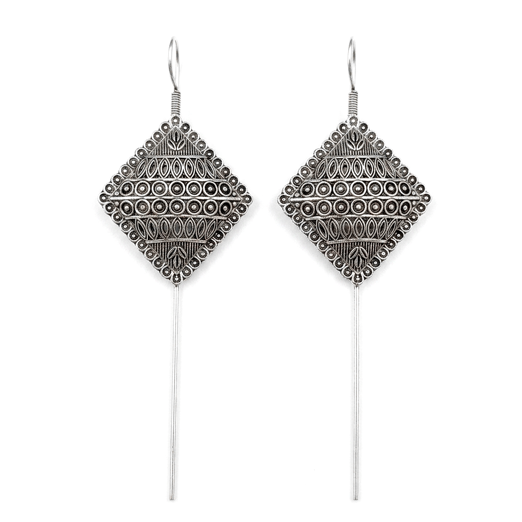 The99Jewel Oxidised Plated Sqaure Earcuff