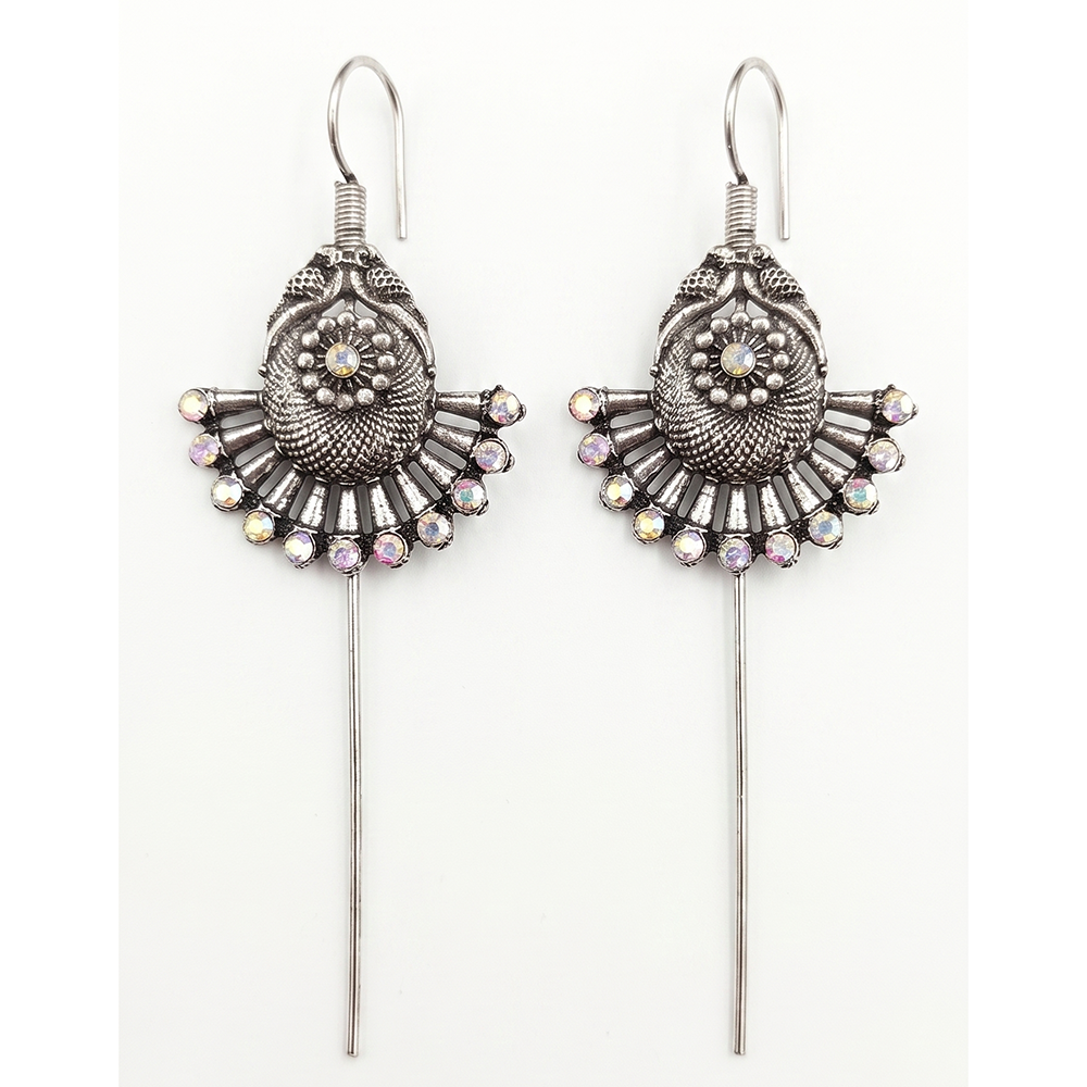 The99Jewel Oxidised Plated Austrian Stone Earcuff