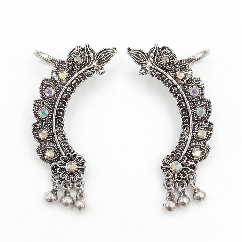 The99Jewel Oxidised Plated Austrian Stone Earcuff