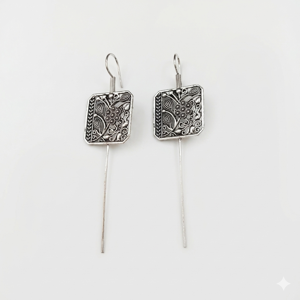 The99Jewel Oxidised Plated Earcuff