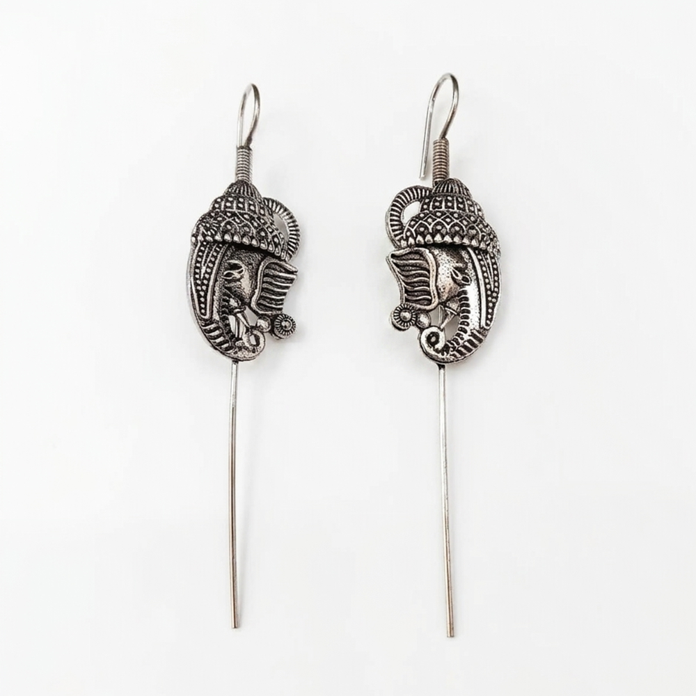 The99Jewel Oxidised Plated Lord Ganesha Earcuff