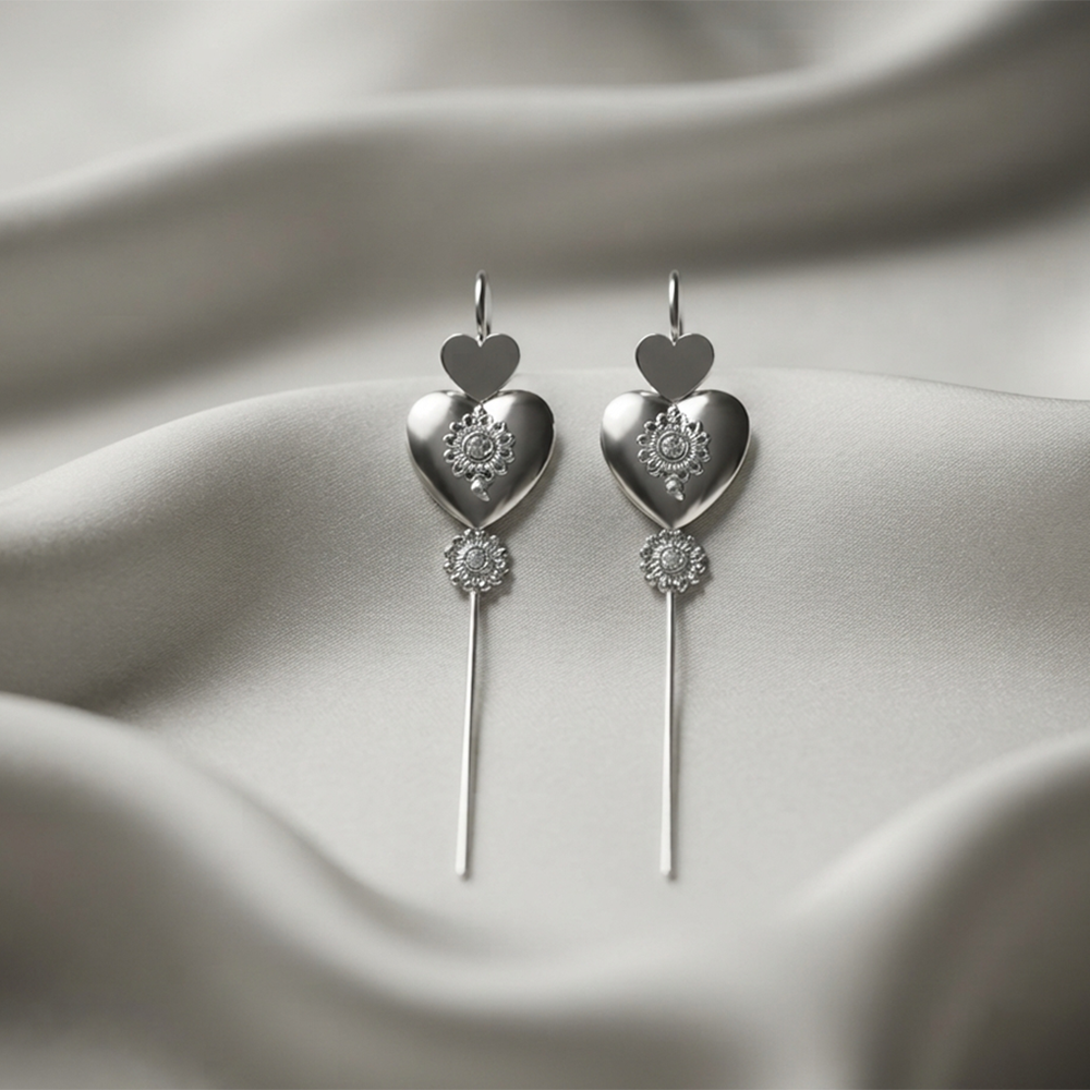 The99Jewel Oxidised Plated Heart Shape Ear cuff