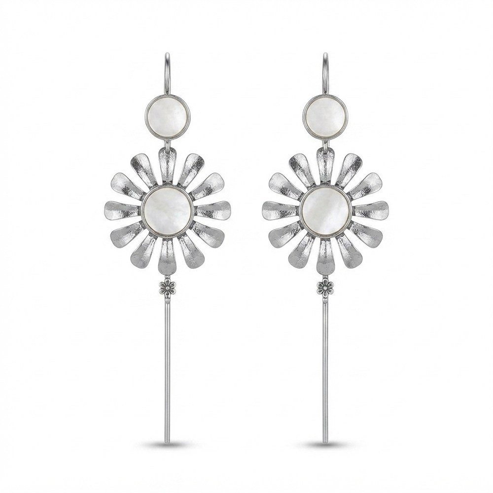 The99Jewel Oxidised Plated Floral Ear cuff