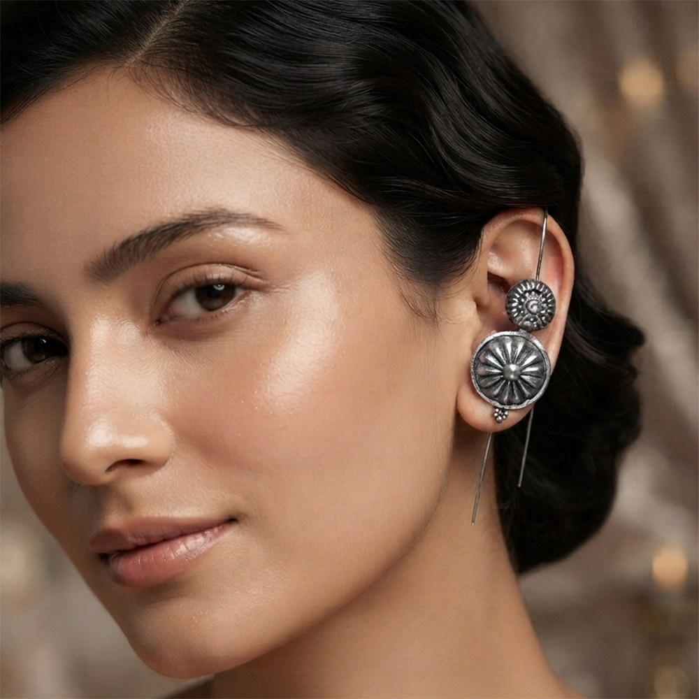 The99Jewel Oxidised Plated Round Ear cuff