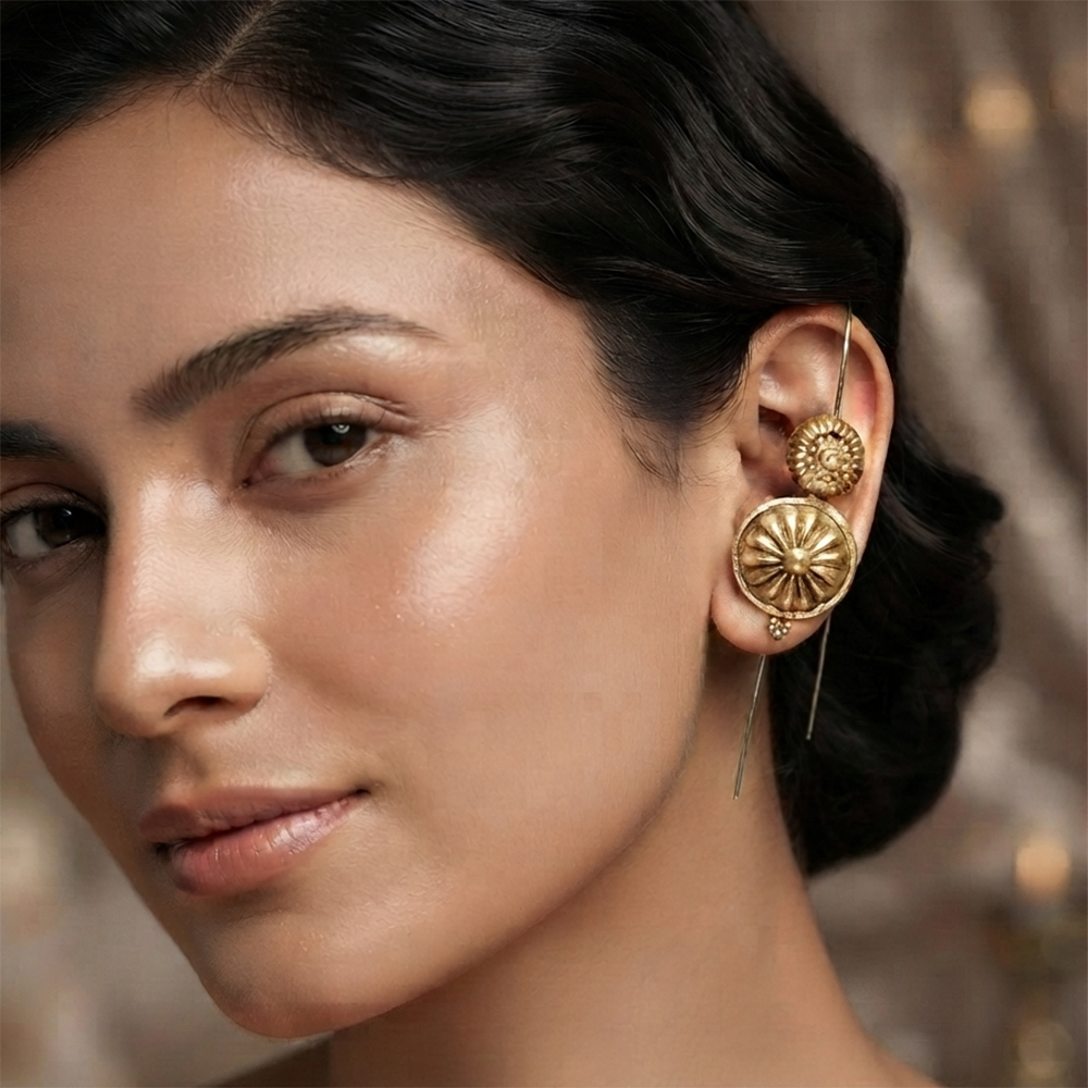 The99Jewel Gold Plated Round Ear cuff