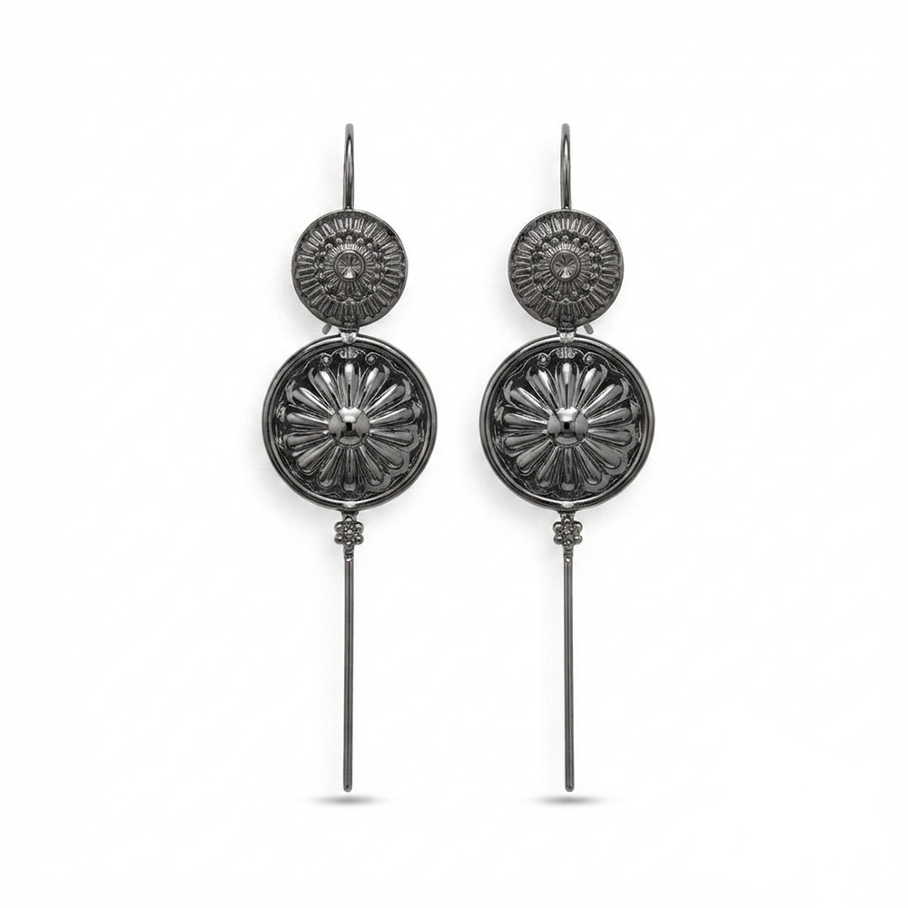 The99Jewel Black Plated Round Ear cuff