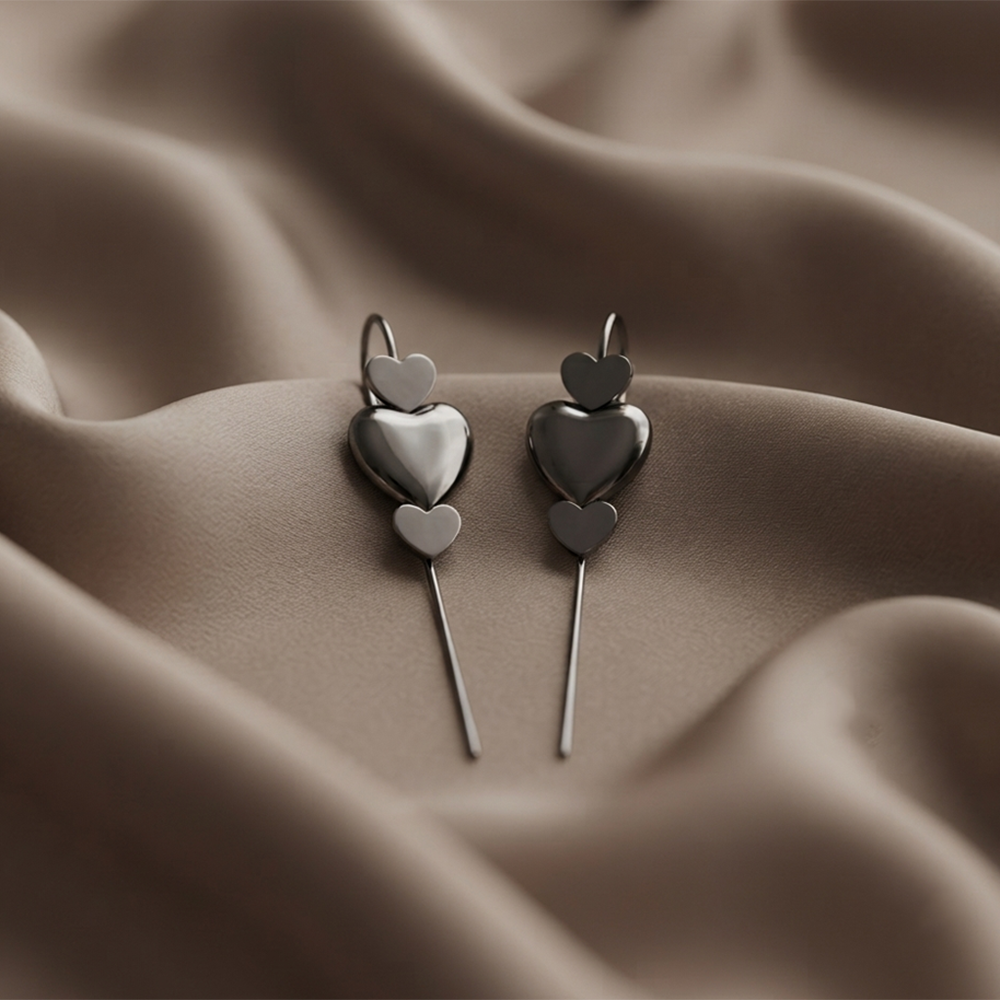 The99Jewel Black Plated Heart Shape Ear cuff