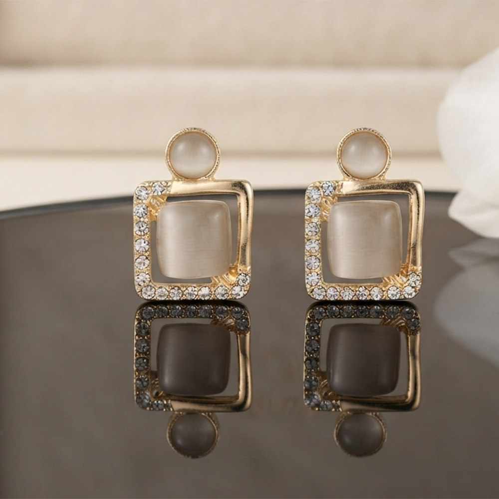 The99Jewel Exclusive Gold Plated Crystal Stone Elegant Earrings