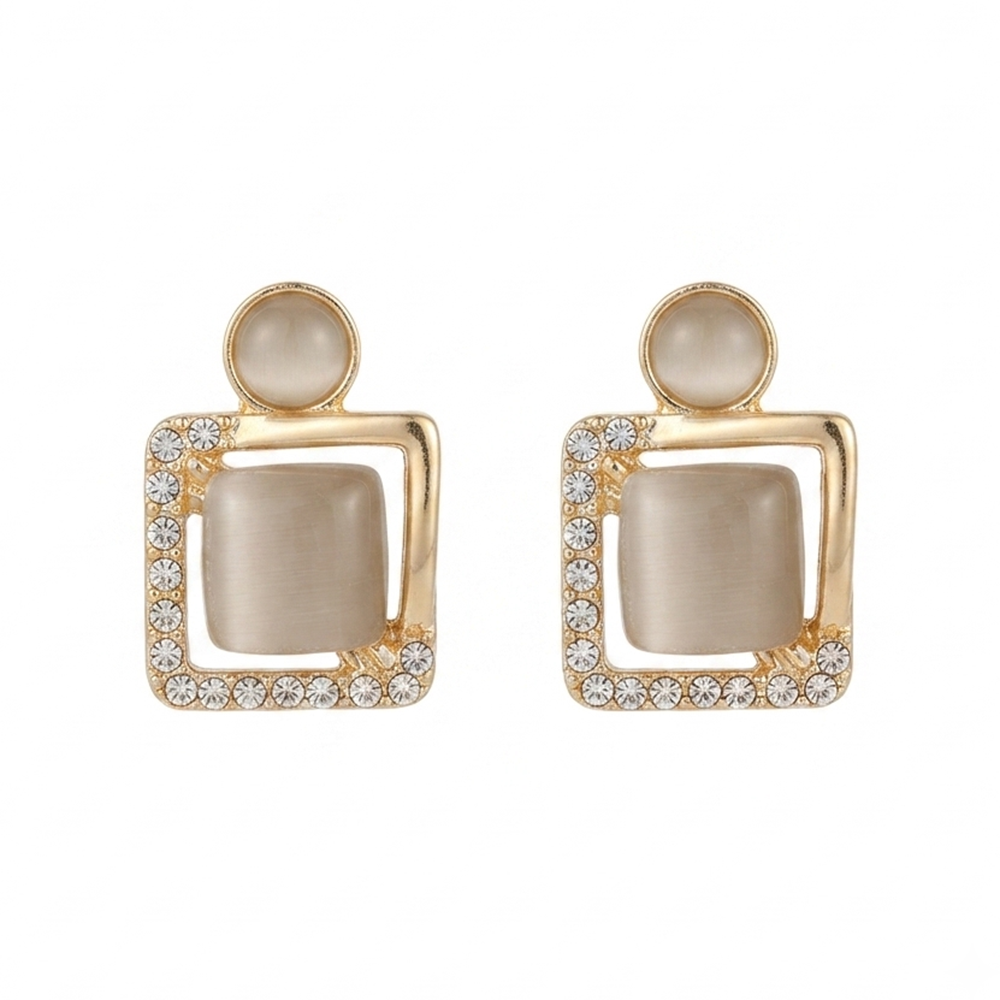 The99Jewel Exclusive Gold Plated Crystal Stone Elegant Earrings