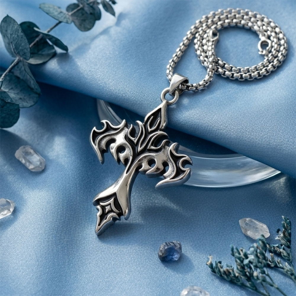 The99Jewel Gothic Cross Pendant With Chain
