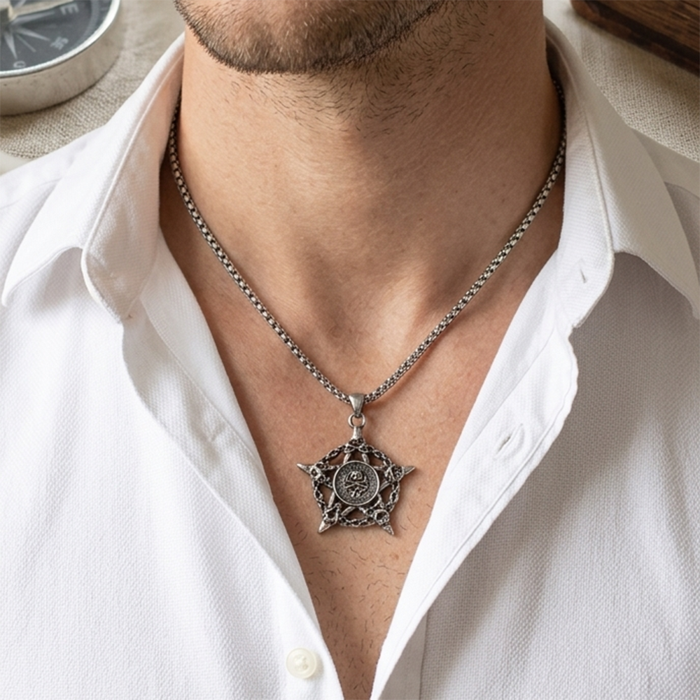The99Jewel Gothic Skull Pentagram Pendant With Chain