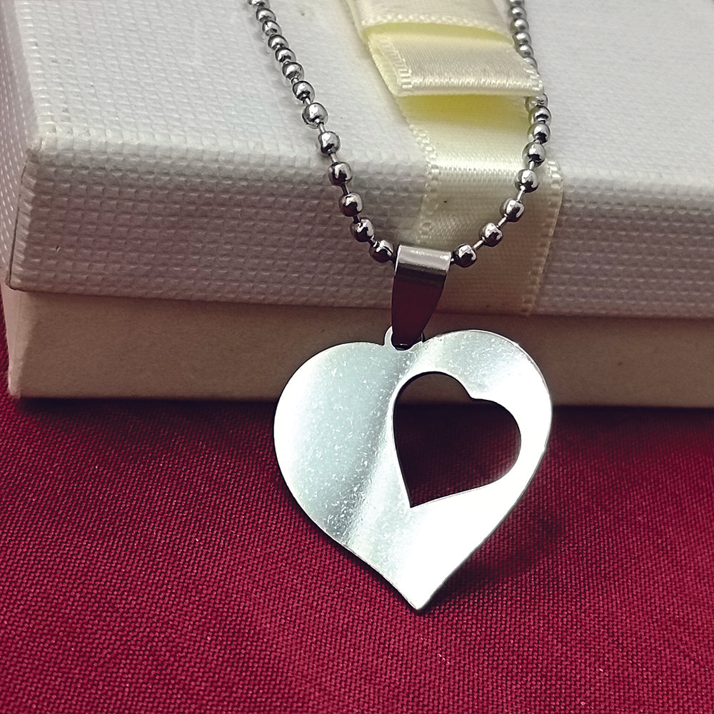 The99Jewel Heart Shaped Chain Pendant For Men And Women