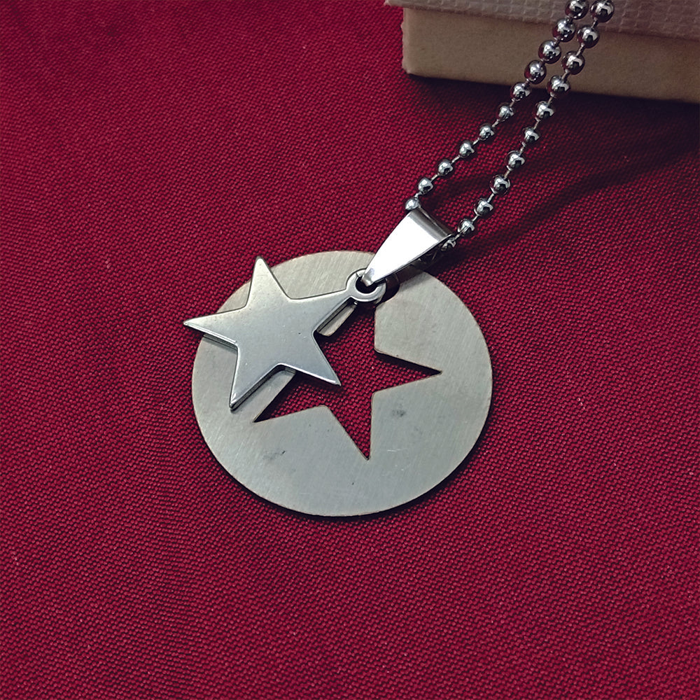The99Jewel Star Chain Pendant For Men