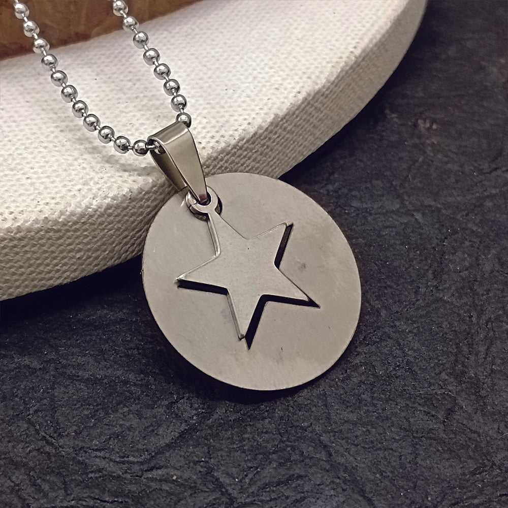 The99Jewel Star Chain Pendant For Men