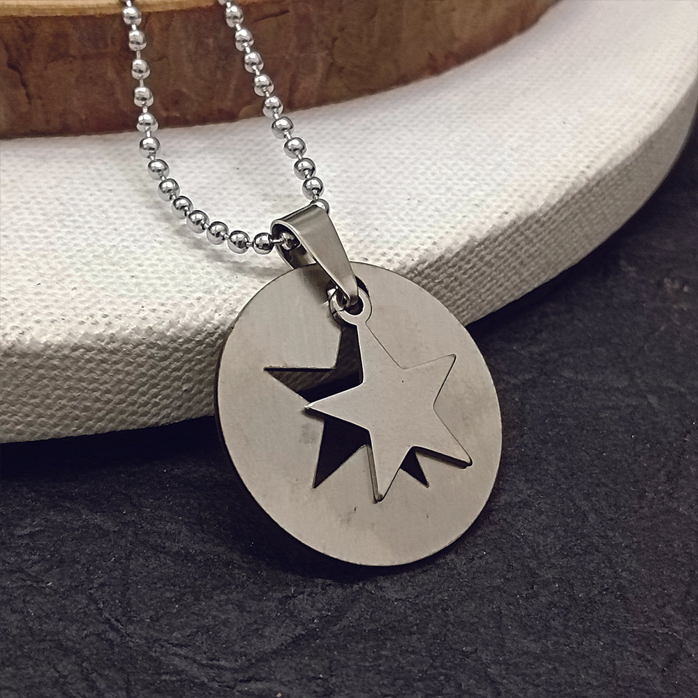 The99Jewel Star Chain Pendant For Men
