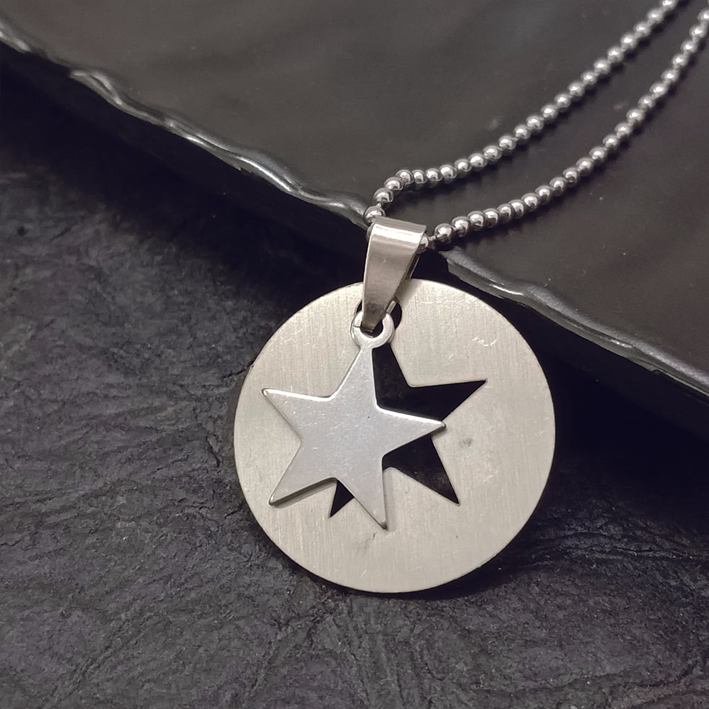 The99Jewel Star Chain Pendant For Men