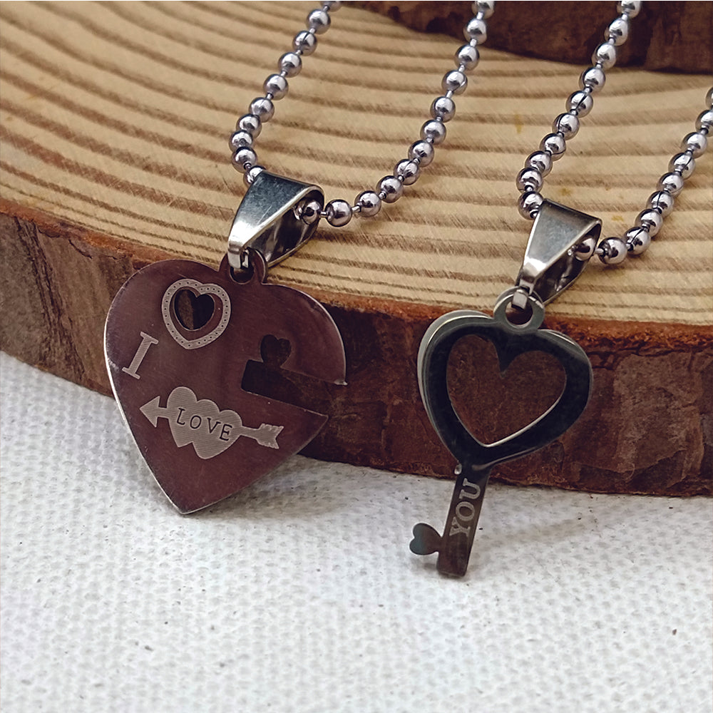 The99Jewel Love Key Heart Shape Chain Pendant- 1404876