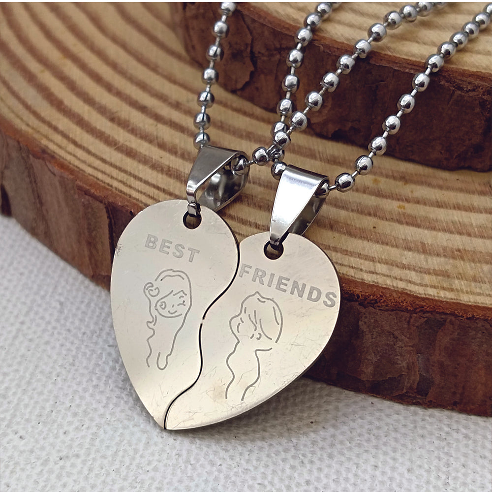 The99Jewel Heart Shape " BEST FRIENDS  " Couple Chain Pendant- 1404879