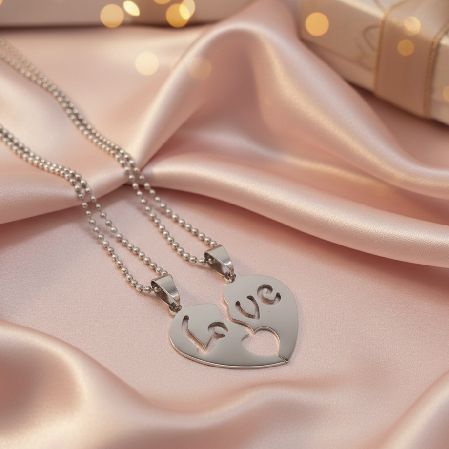 The99Jewel Heart Shape " Love"Chain Pendant- 1404881