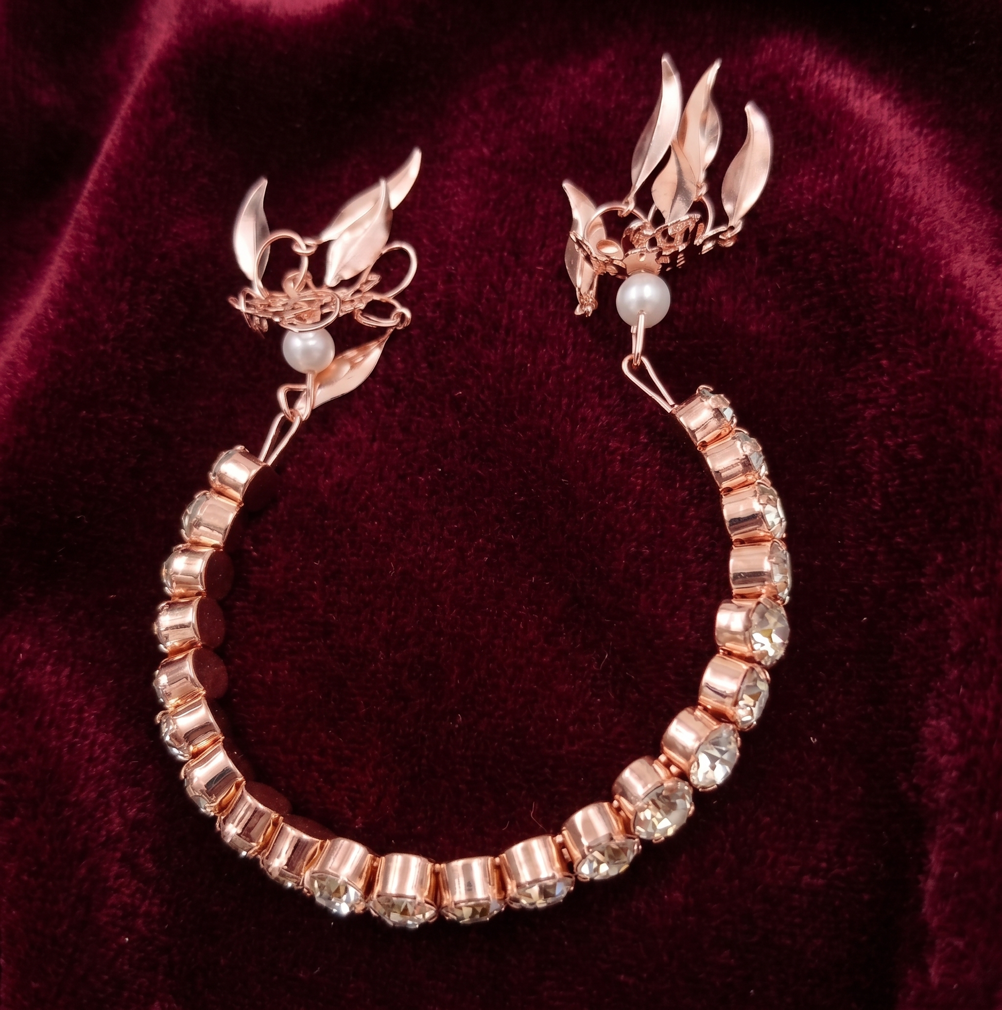 The99Jewel Rose Gold Plated Sparkling Austrian Stone Bracelet For Women