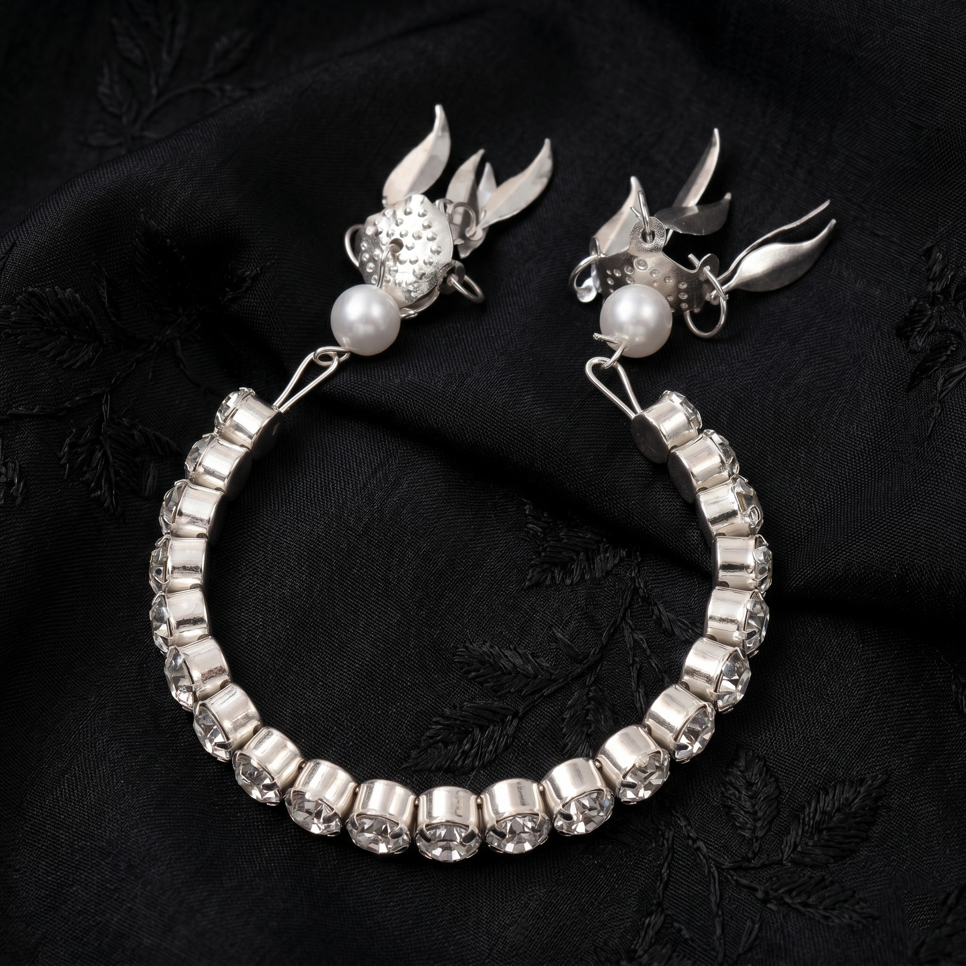 The99Jewel Silver Plated Sparkling Austrian Stone Bracelet For Women